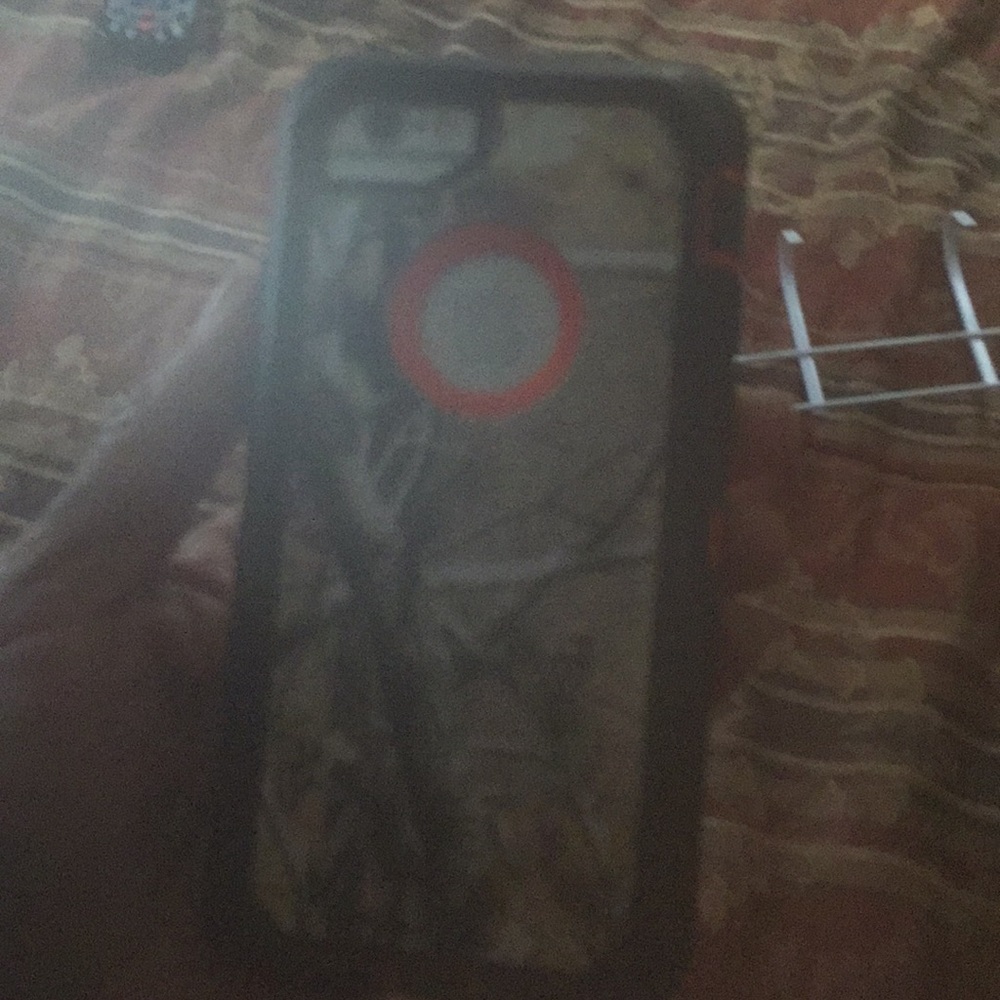 iPhone 6 - Picture 2 of 2